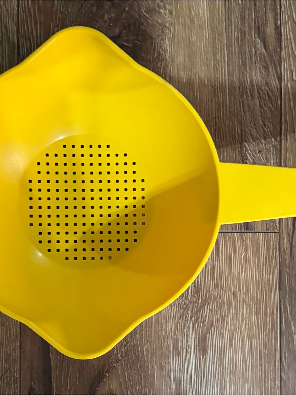 Vintage Tupperware Yellow Plastic Strainer with Handle